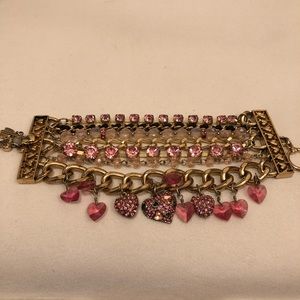 BETSY JOHNSON PINK CRYSTAL DANGLE BRACELET